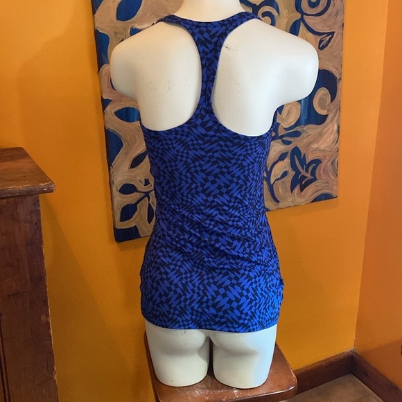 Nike Racerback Workout Tank - Picture 3 of 4